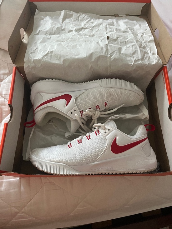 Nike Shoes - Women’s Nike zoom hyperace 2